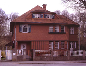 In der Villa der Architektenfamilie Buchegger hat das Architekturmuseum Schwaben sein Domizil gefunden. Quelle: Sigrun Lenk