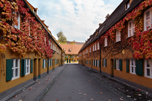 Fuggerei – die älteste Sozialsiedlung der Welt steht in Augsburg. Quelle: Stadt Augsburg