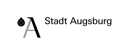 Großes A mit einer kleinen Zirbelnuss vorangestellt. Dahinter hochgestellter Schriftzug Stadt Augsburg