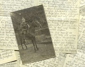 Fotografie und Tagebuchaufzeichnungen des Augsburger Soldaten Julius Graf (1916) Stadtarchiv Augsburg, Nachlass Graf.
