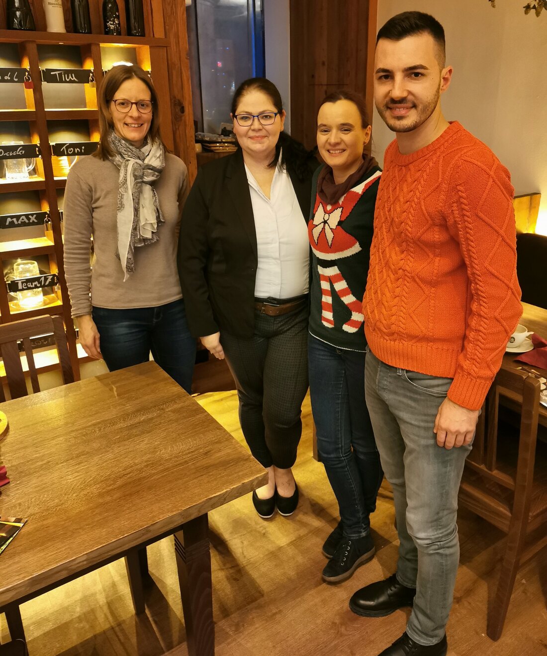 Bild v.l.n.r.: Dr. Marit Mai, Susanne Rößner, Christine Empl, Danijel Djordjevic Bild v.l.n.r.: Dr. Marit Mai, Susanne Rößner, Christine Empl, Danijel Djordjevic