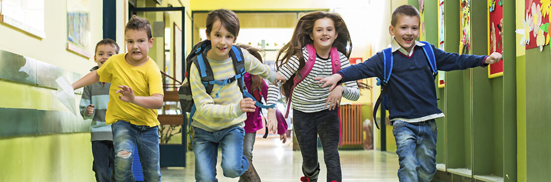 300 Millionen für unsere Schulen. Foto: iStock/BraunS 300 Millionen, Bildungsförderprogramm, Schulsanierung, Schulertüchtigungsprogramm Foto: iStock/BraunS