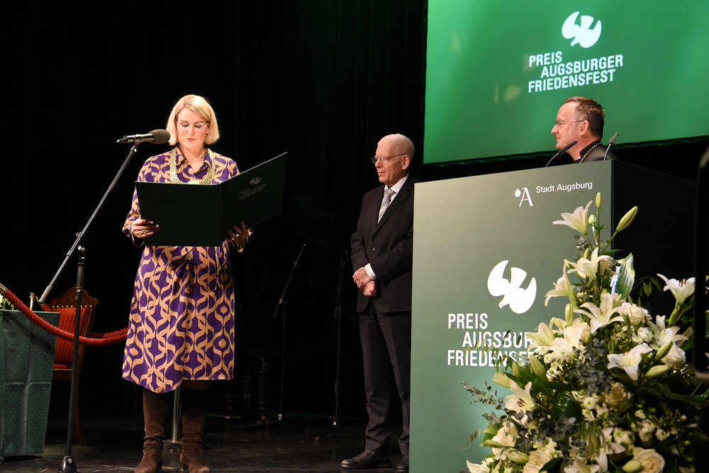 Verleihung des Augsburger Friedenspreises 2025 an Dr. Josef Schuster, Vorsitzender des Zentralrats der Juden in Deutschland.