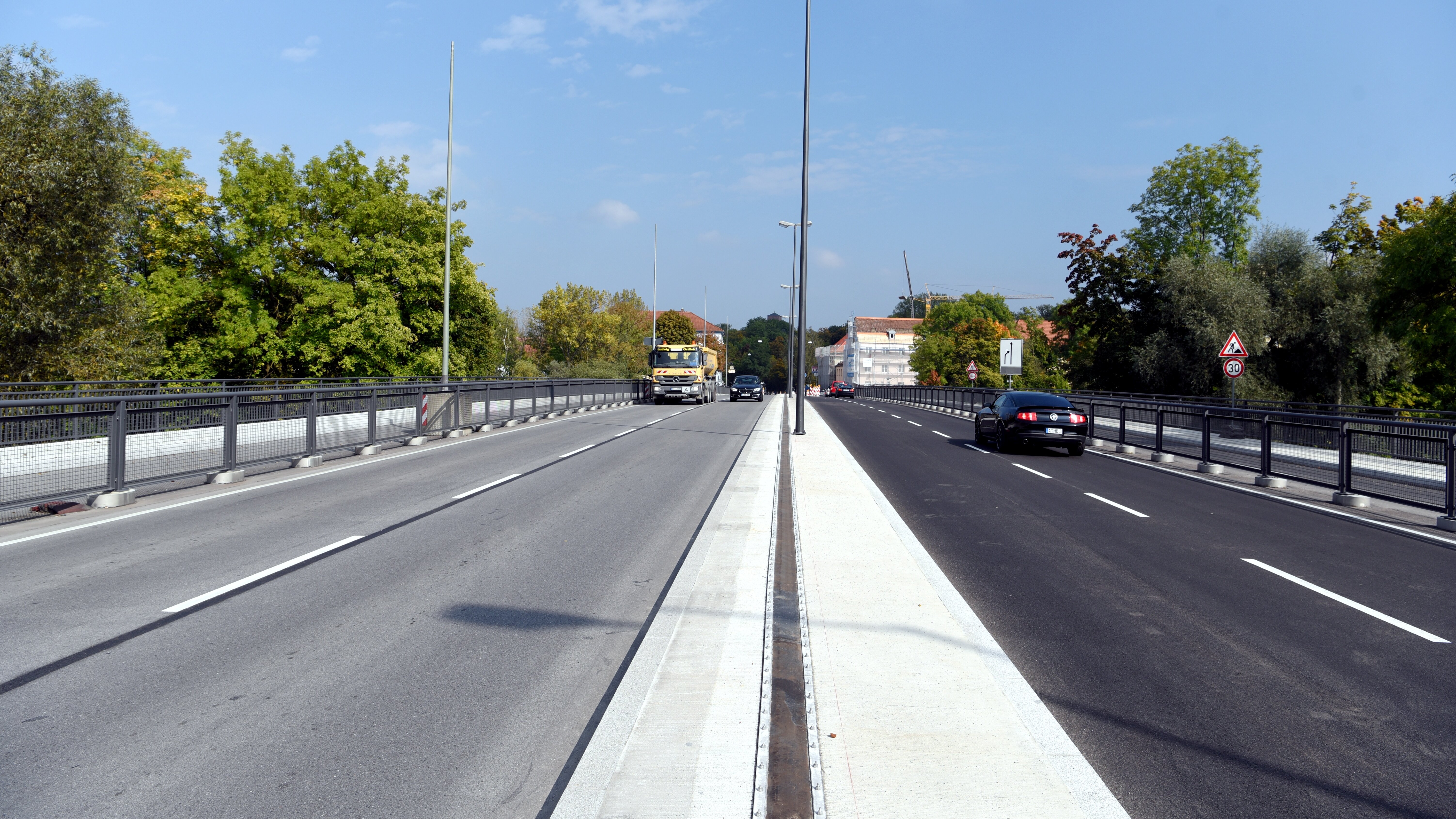 Die MAN Brücke  fast ohne Autos.