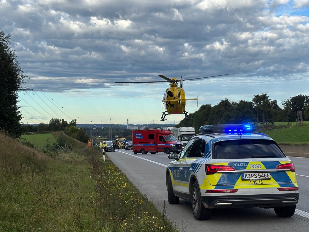 A8: Verkehrsunfall mit 14 beteiligten Fahrzeugen