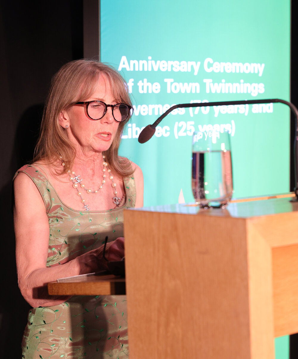 Festakt anlässlich der Jubiläen mit Inverness und Liberec im Augustanasaal. Glynis Campbell-Synclair. Foto: Michael Hochgemuth/Stadt Augsburg.