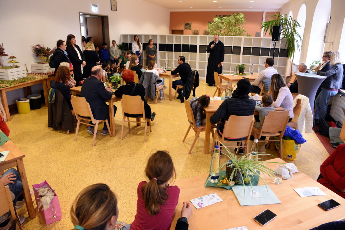 Neue Kita bei St. Stephan eingeweiht Stadt Augsburg