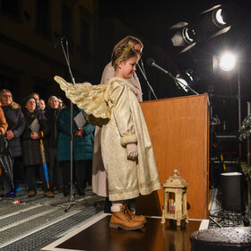 Das Engelchen auf der Bühne