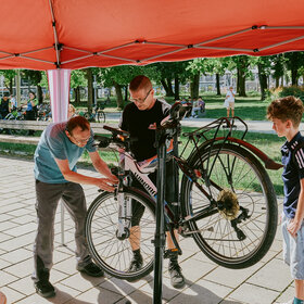 Sternfahrt von Augsburger Schulen 