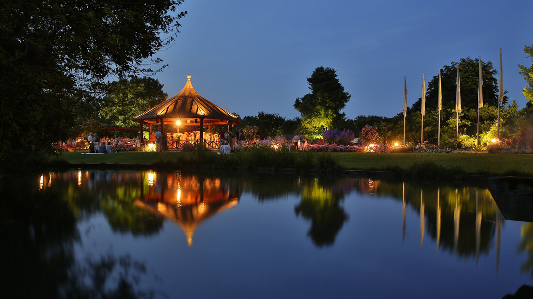 Lichterzauber im Botanischen Garten. Foto: Norbert Liesz