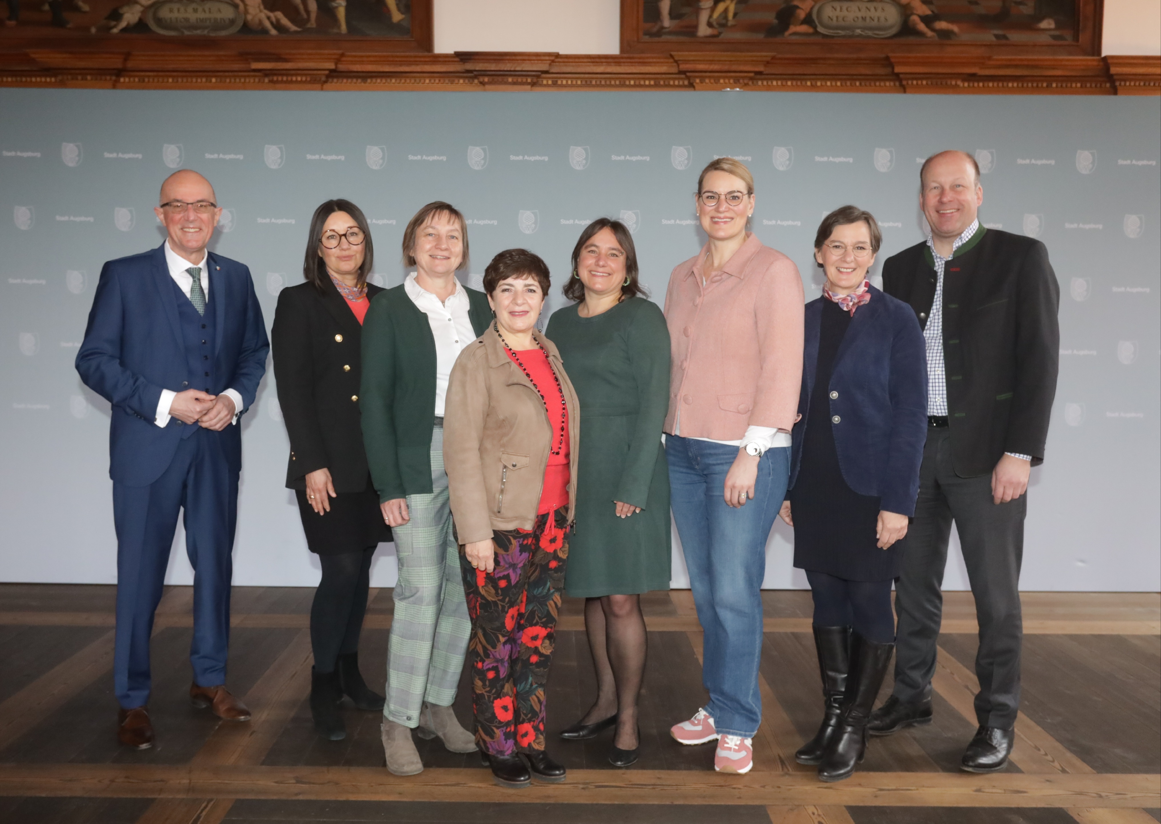 vhs Leitungstreffen mit OBin Bgm und Landräten (c) Annette Zoepf Stadt Augsburg