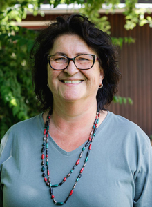 Einrichtungsleitung: Beate Auer Einrichtungsleitung: Beate Auer