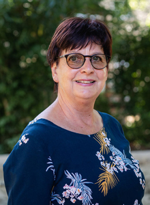 Einrichtungsleitung: Birgit Hofmann Einrichtungsleitung: Birgit Hofmann