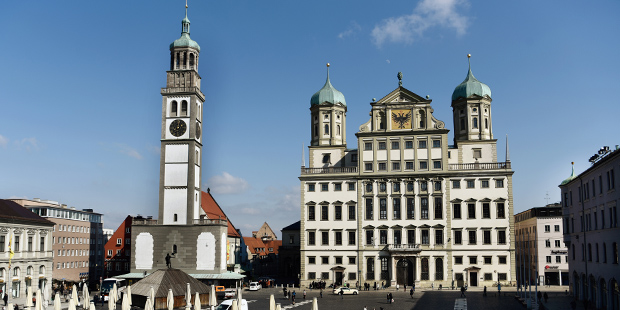 Rathaus und Perlachturm. Foto: Ruth Plössel