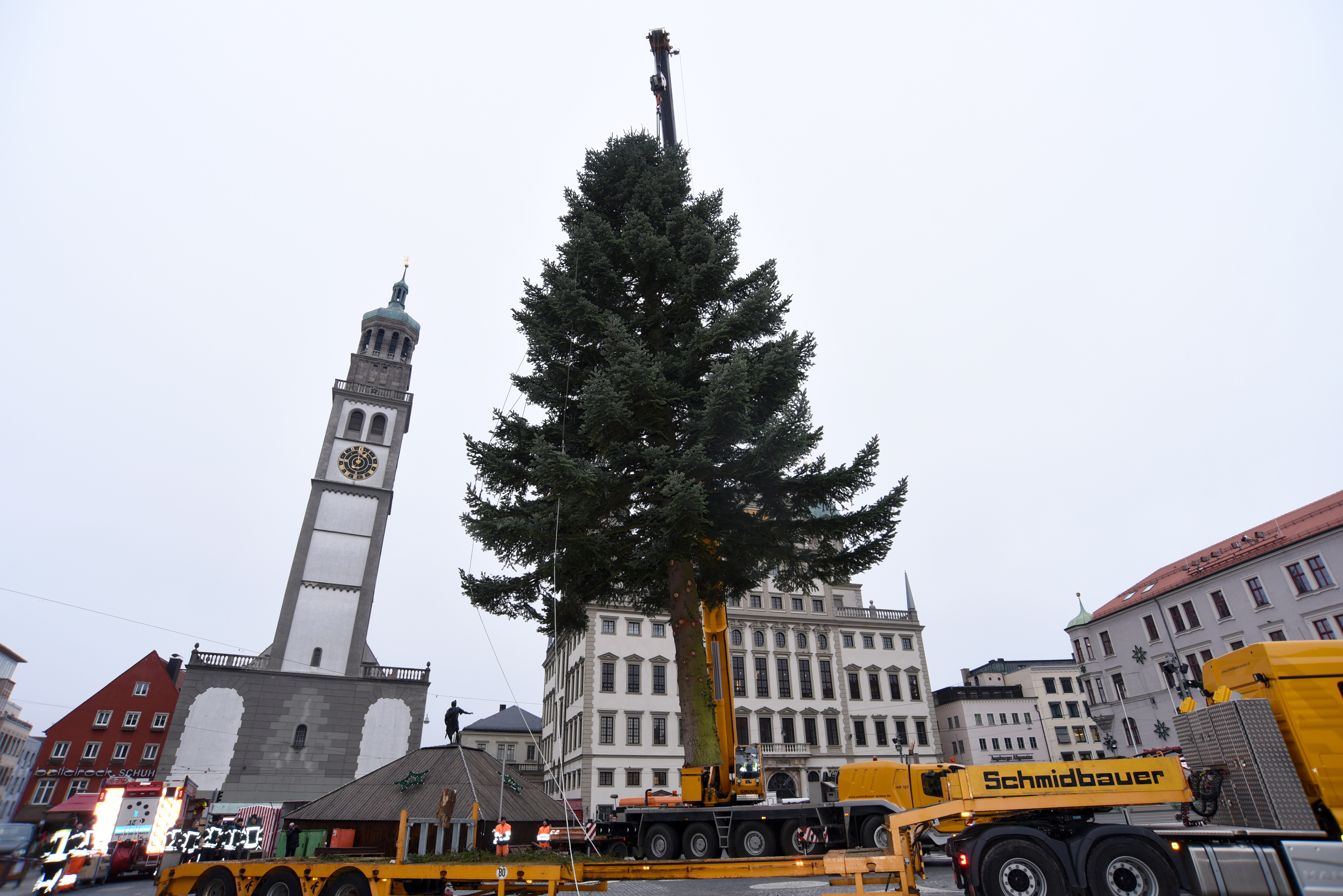 Άουγκσμπουργκ: "Christbaum für Alle" 1